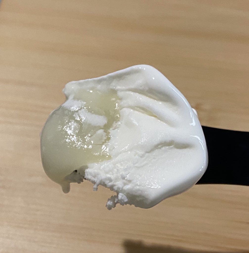 クリーミー杏仁豆腐 1sccop 杏仁ソース入り